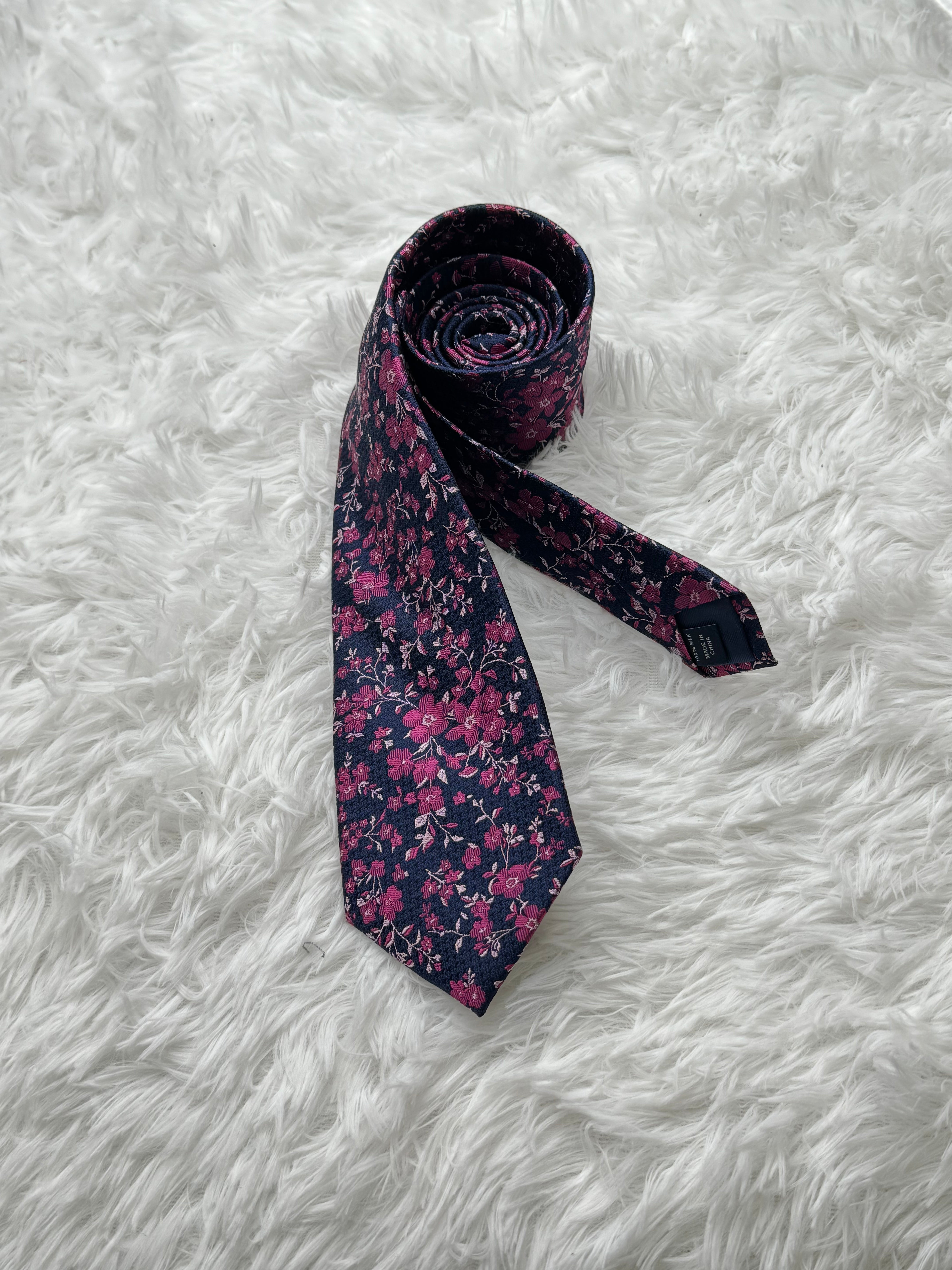 Dark blue rose peach embroidered business tie