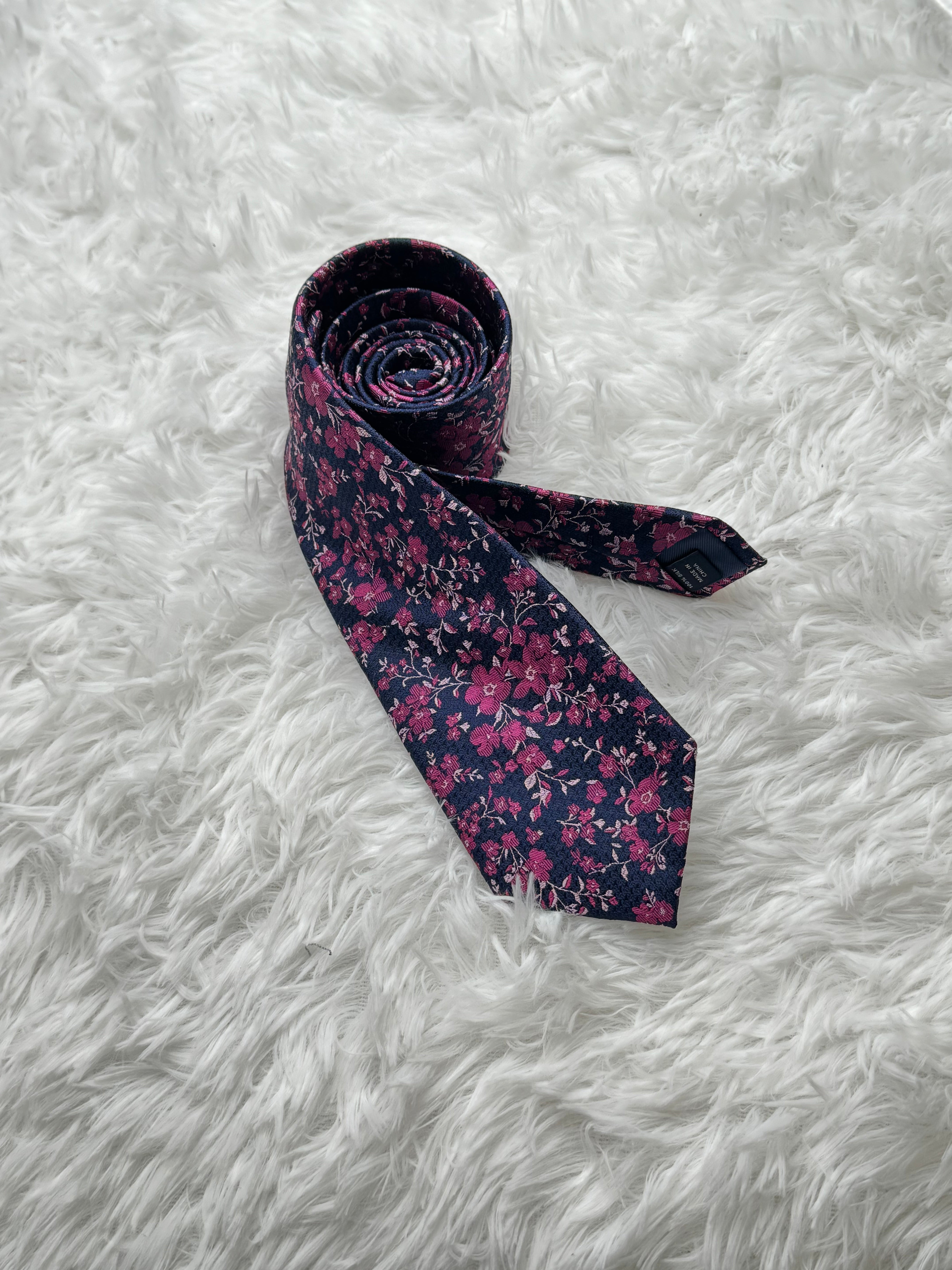 Dark blue rose peach embroidered business tie